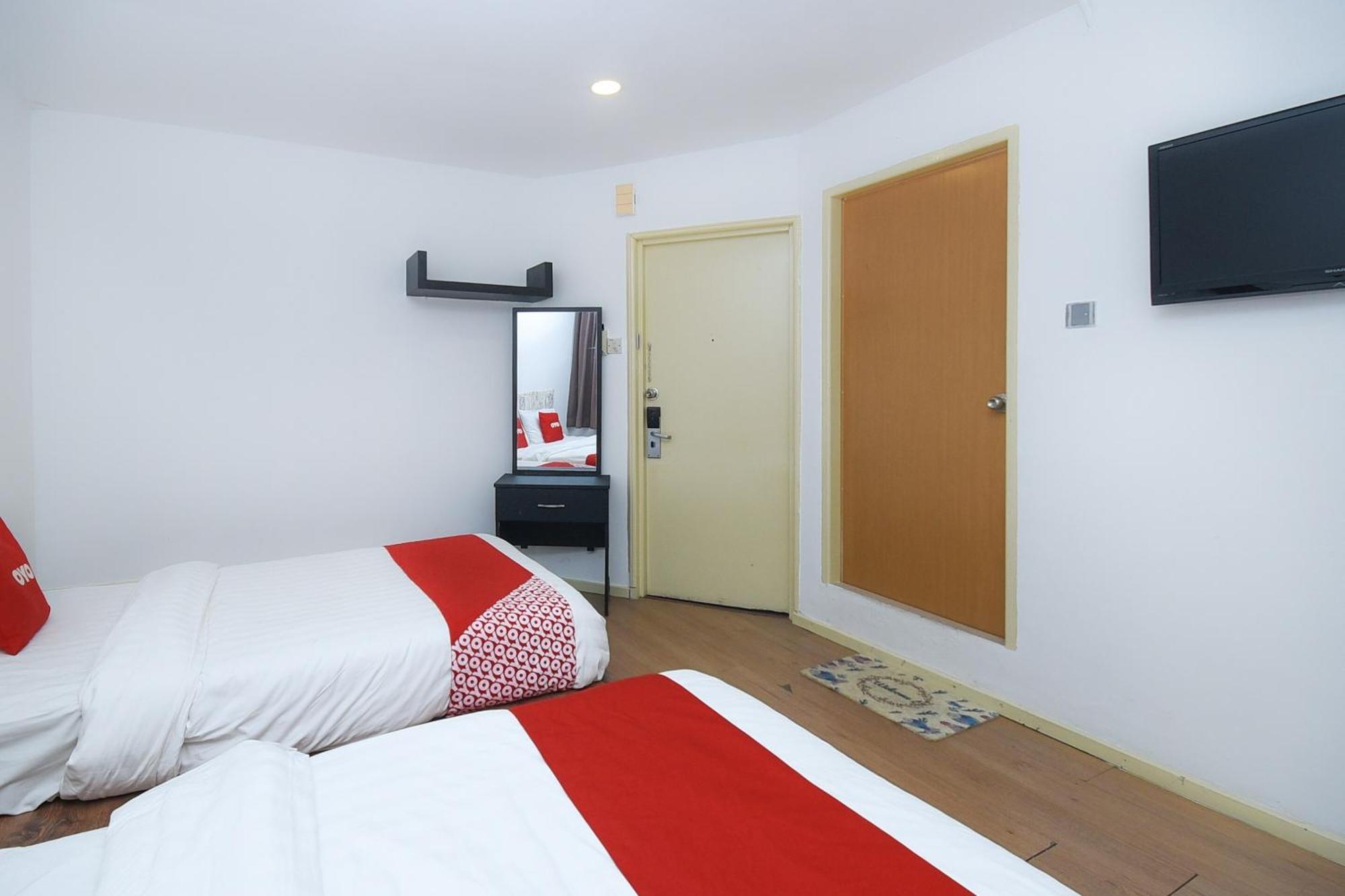 Oyo 90820 River Inn Miri Ngoại thất bức ảnh