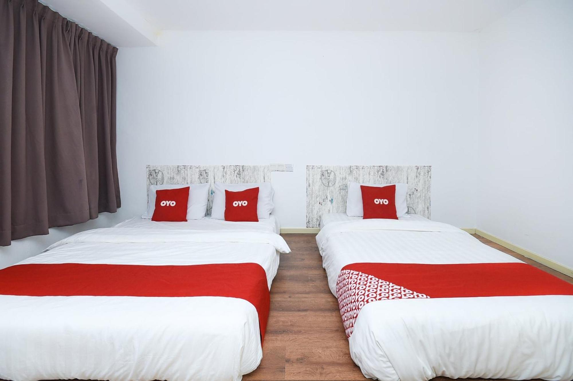 Oyo 90820 River Inn Miri Ngoại thất bức ảnh