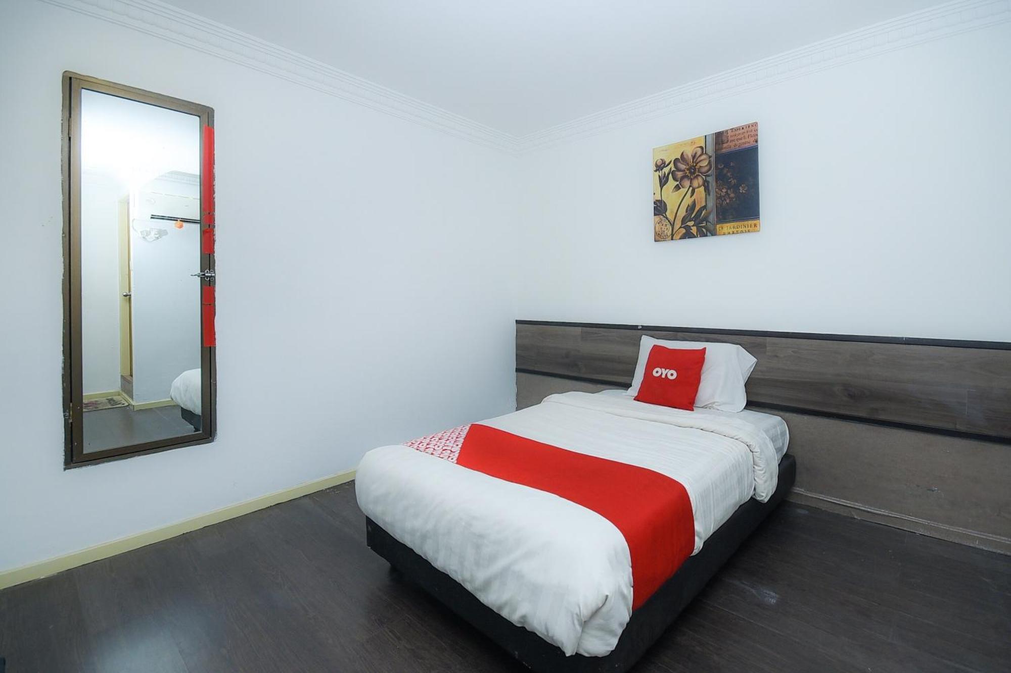 Oyo 90820 River Inn Miri Ngoại thất bức ảnh