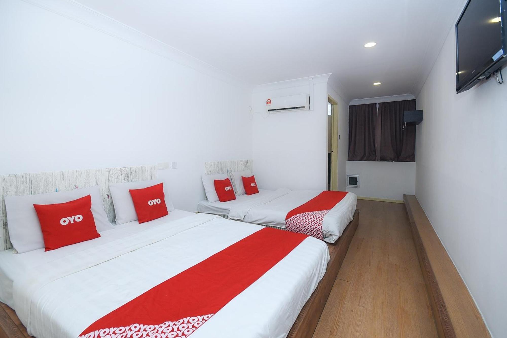 Oyo 90820 River Inn Miri Ngoại thất bức ảnh