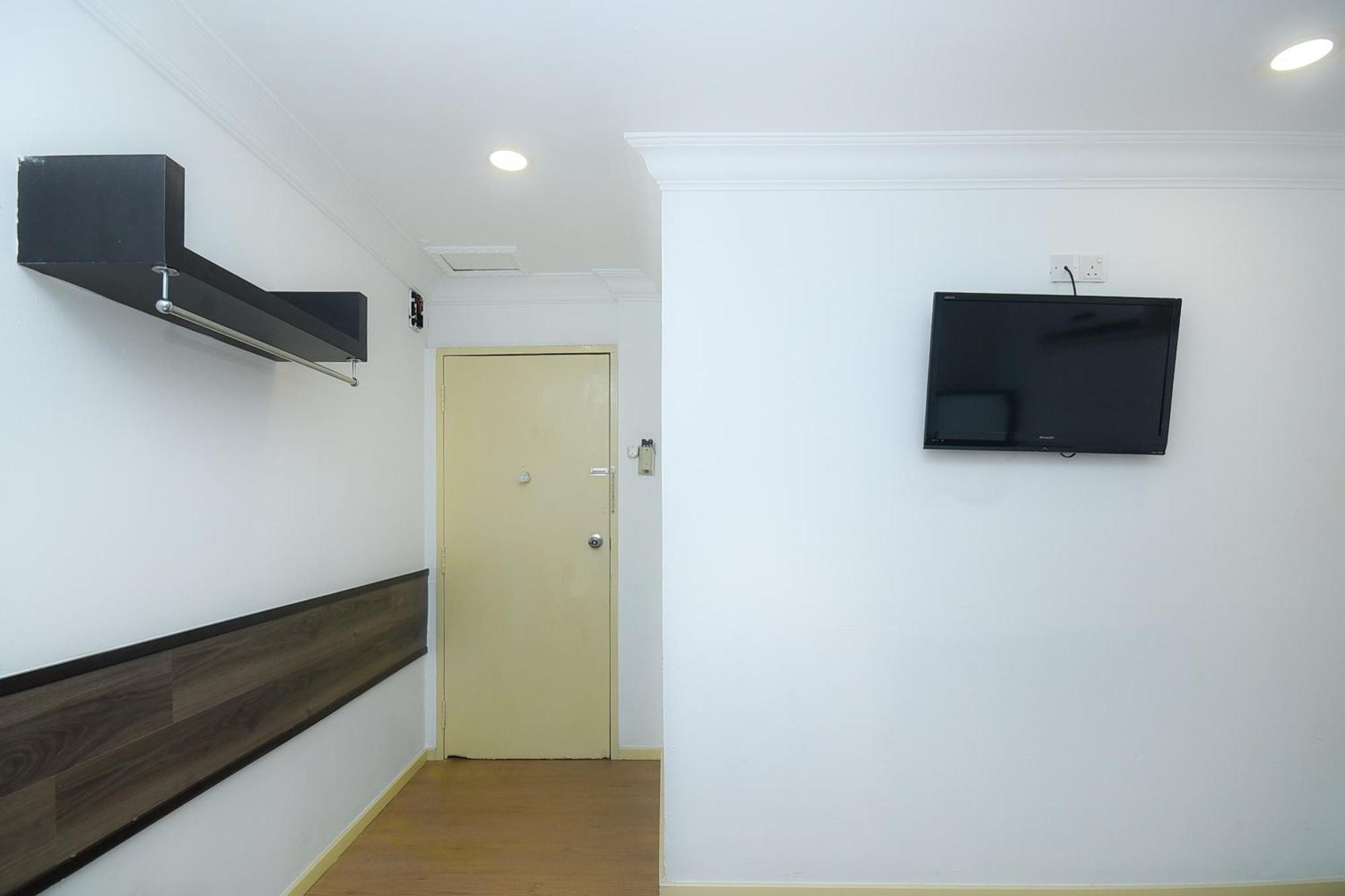 Oyo 90820 River Inn Miri Ngoại thất bức ảnh