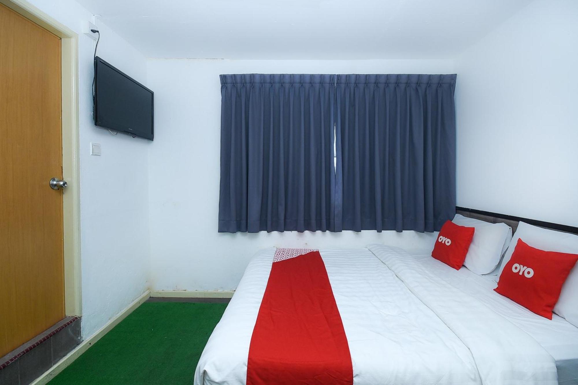Oyo 90820 River Inn Miri Ngoại thất bức ảnh