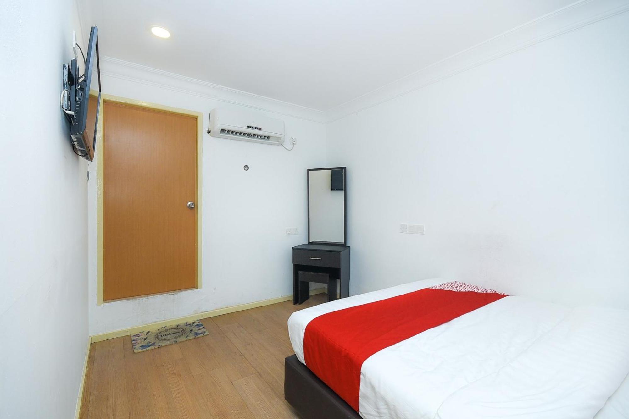 Oyo 90820 River Inn Miri Ngoại thất bức ảnh