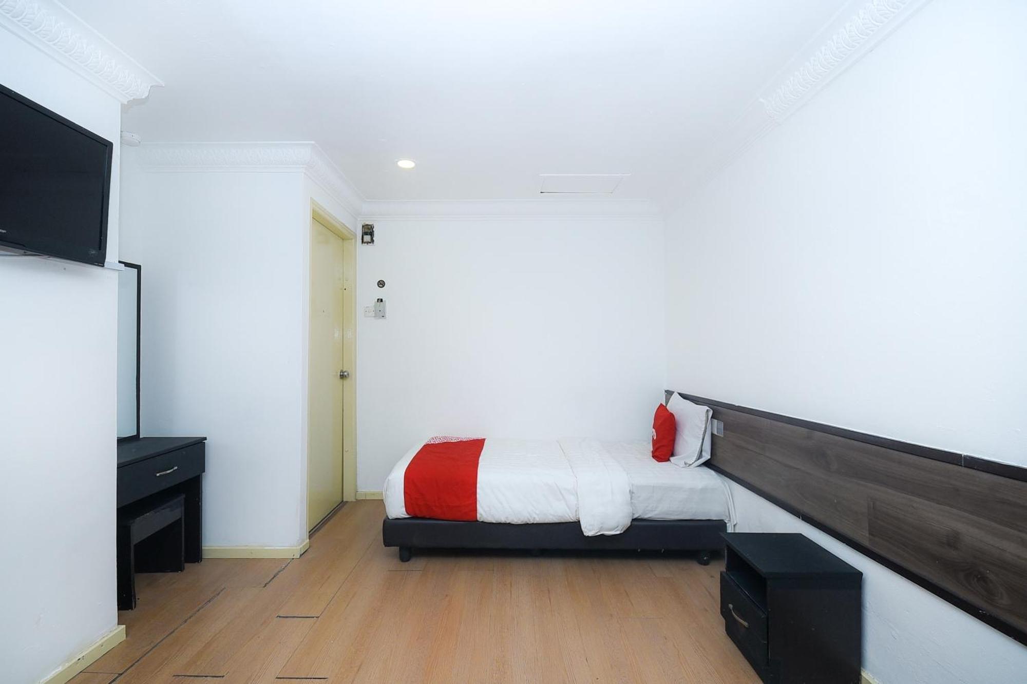 Oyo 90820 River Inn Miri Ngoại thất bức ảnh