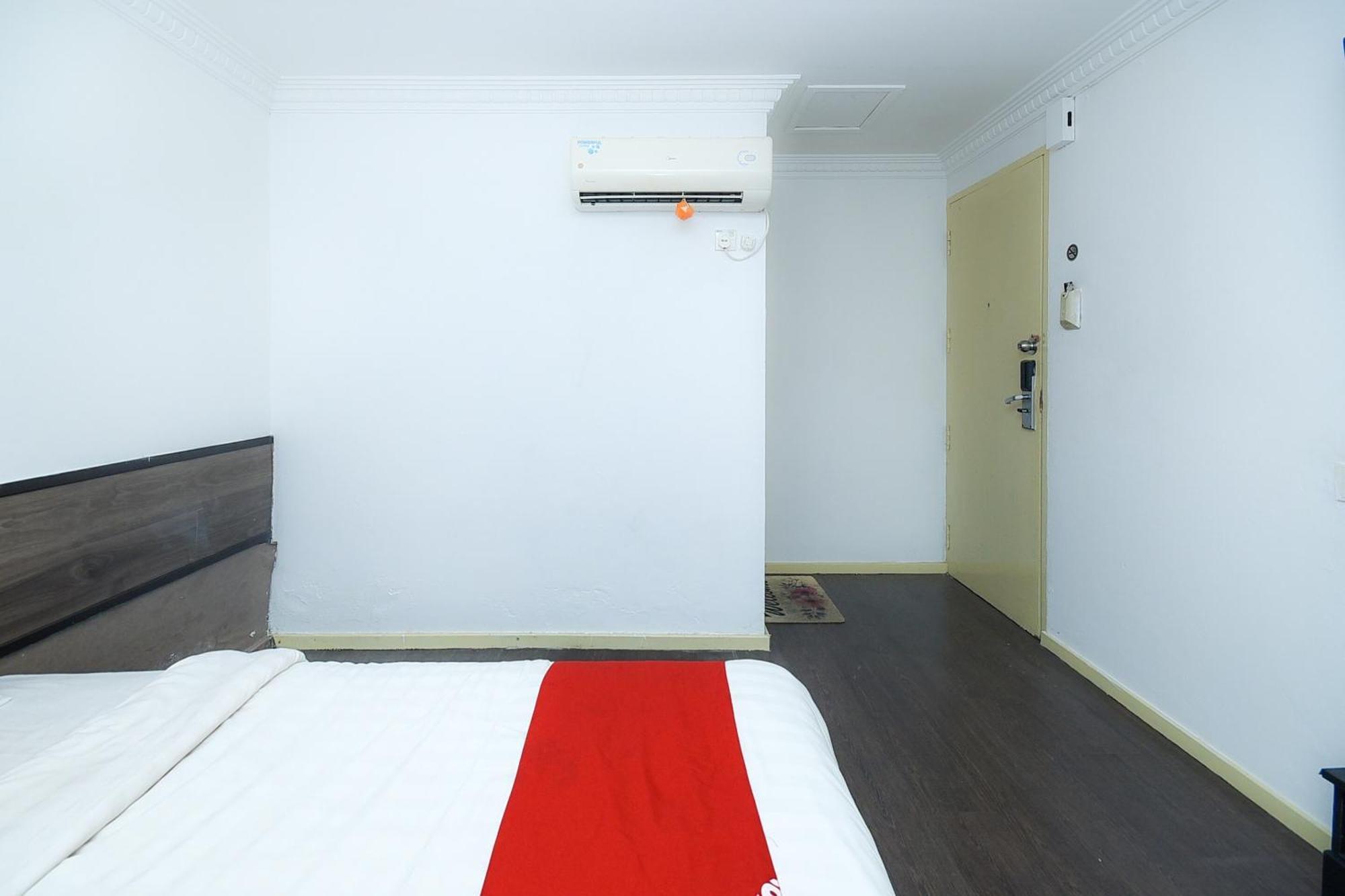 Oyo 90820 River Inn Miri Ngoại thất bức ảnh
