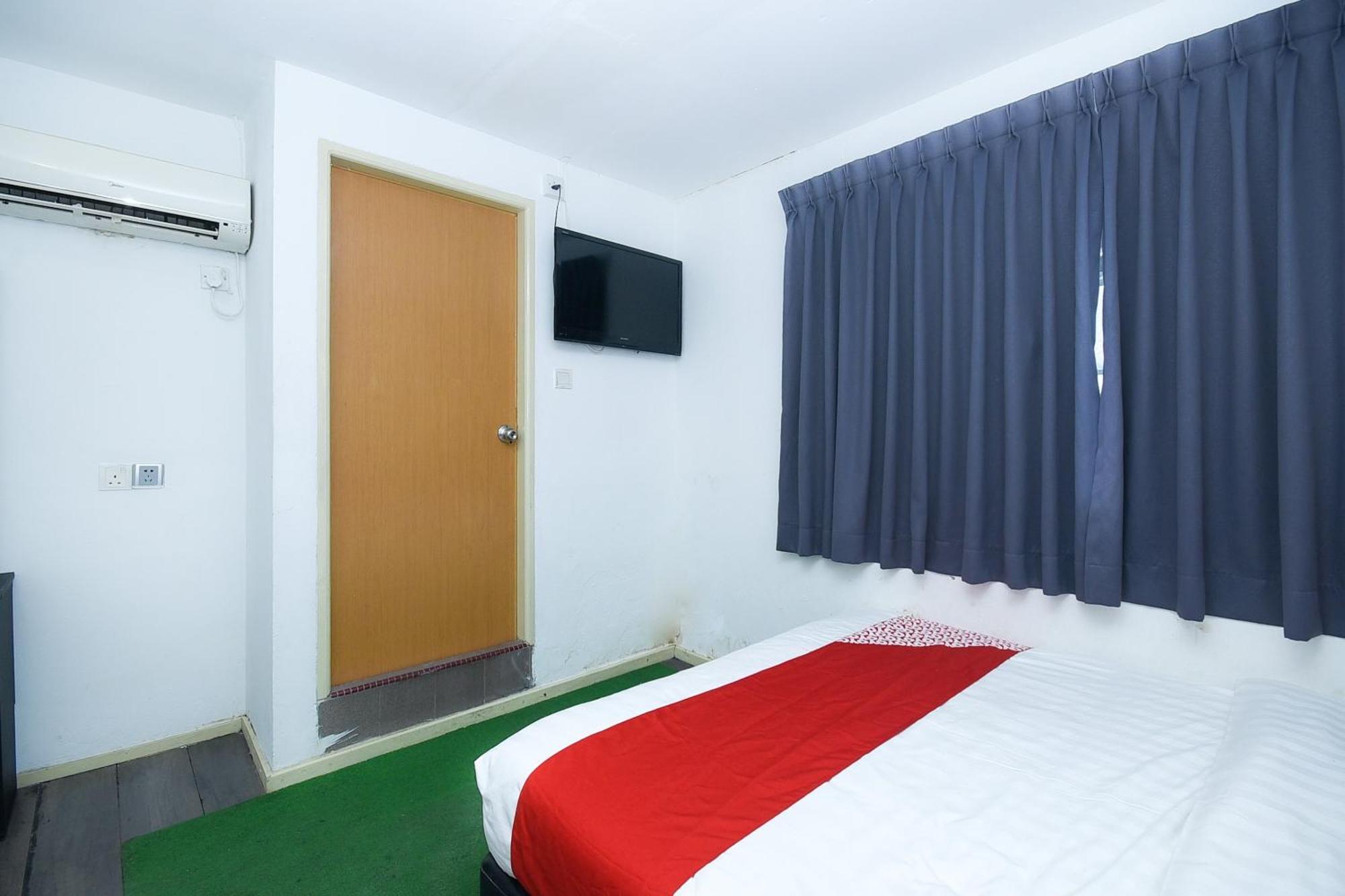 Oyo 90820 River Inn Miri Ngoại thất bức ảnh