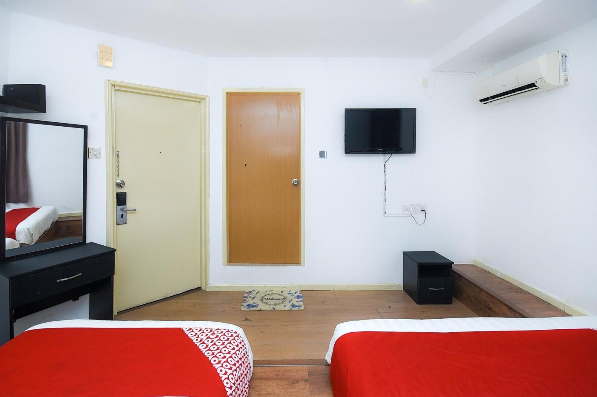 Oyo 90820 River Inn Miri Ngoại thất bức ảnh