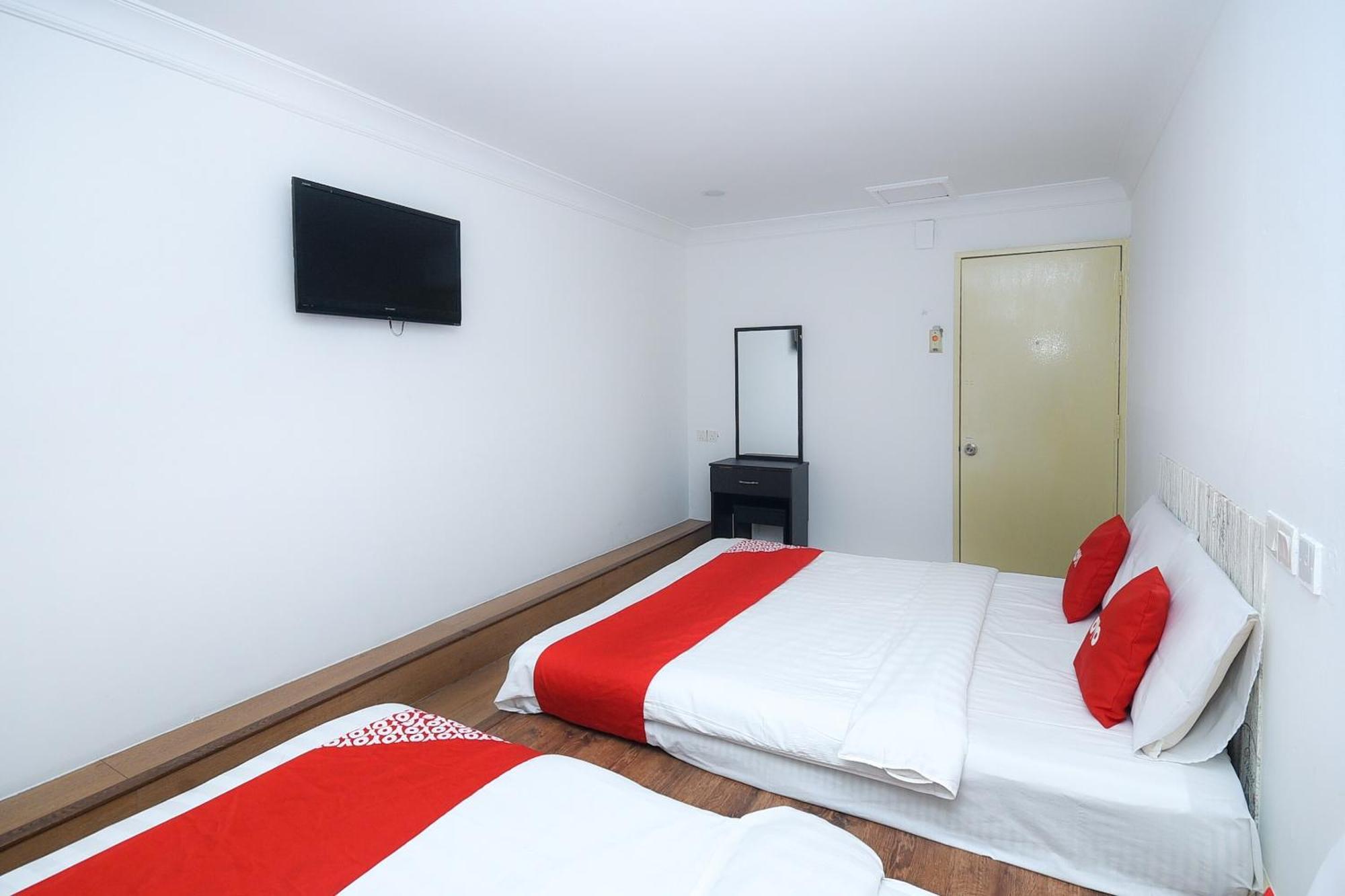 Oyo 90820 River Inn Miri Ngoại thất bức ảnh